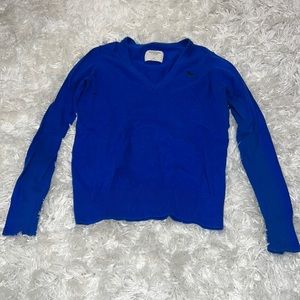 Women’s Abercrombie and Fitch sweater